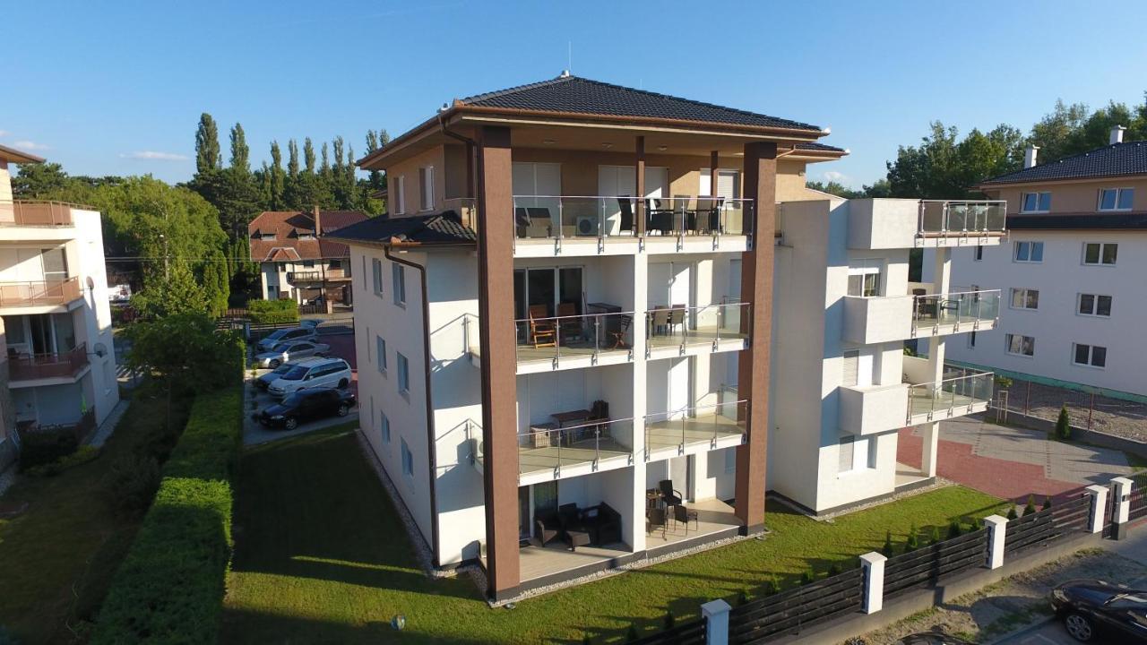 Laguna Beach Apartmanok Siófok Eksteriør billede