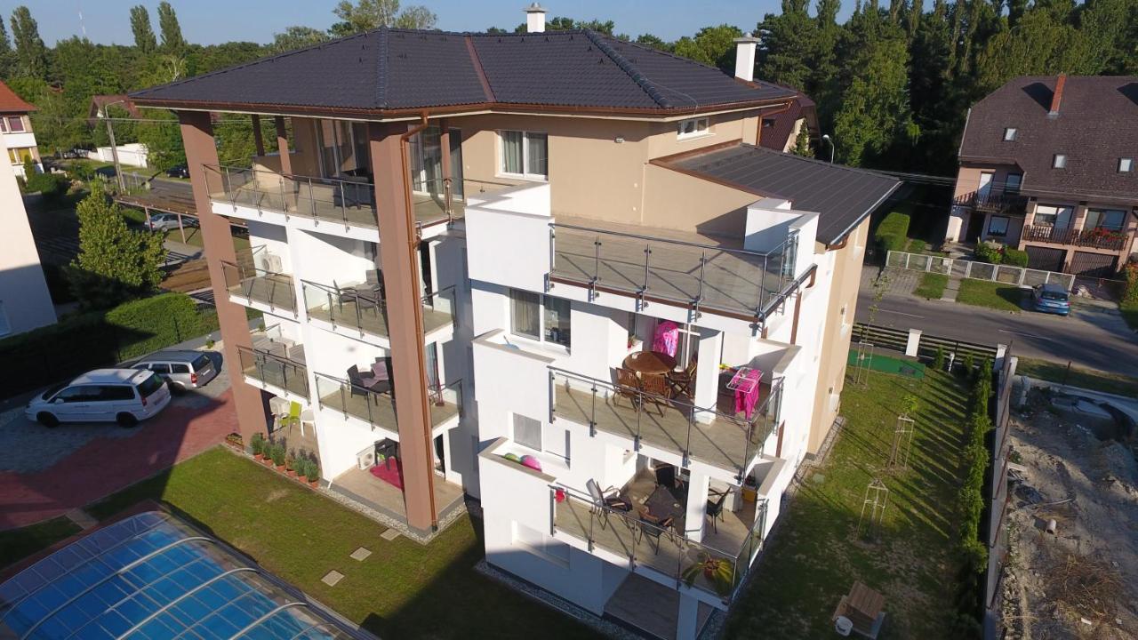 Laguna Beach Apartmanok Siófok Eksteriør billede
