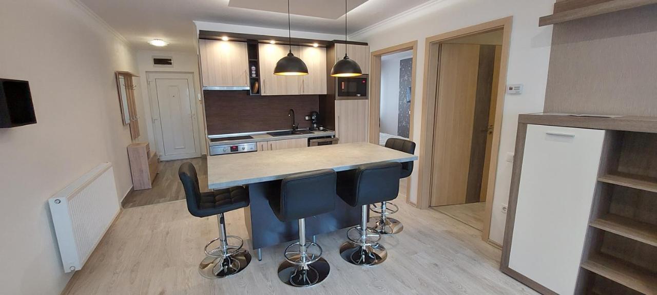 Laguna Beach Apartmanok Siófok Eksteriør billede