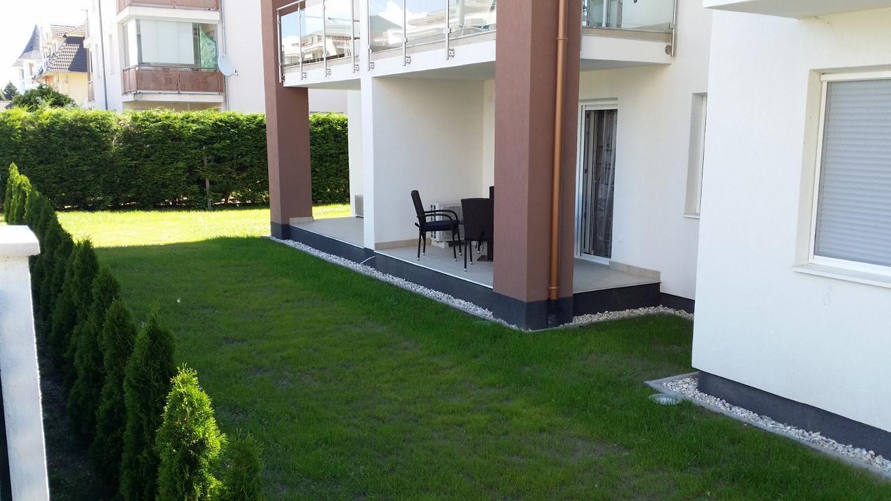 Laguna Beach Apartmanok Siófok Eksteriør billede